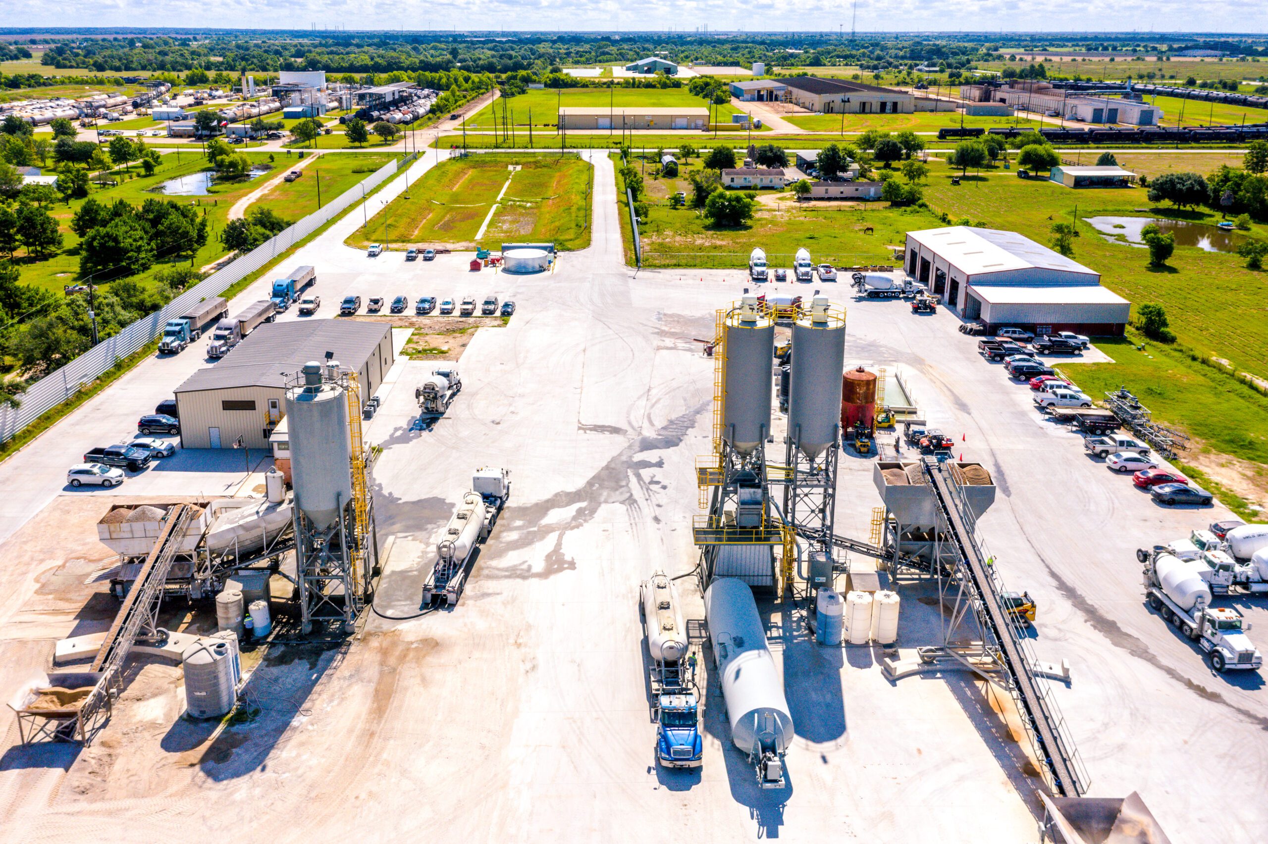 Lone Star Ready Mix mixer truck